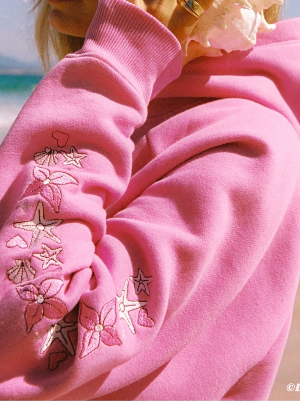 Pink Palm Puff Disney Pink "Under The Sea" Ariel Hoodie BRAND NEW!! - Picture 3 of 7